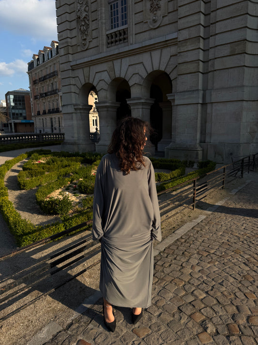 Abaya RHM - élégance grisée